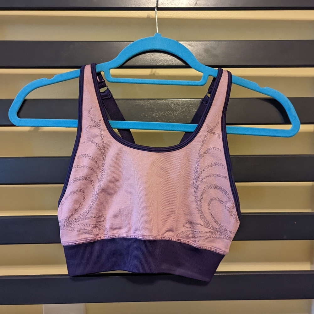 Fabletics XS sports bra
